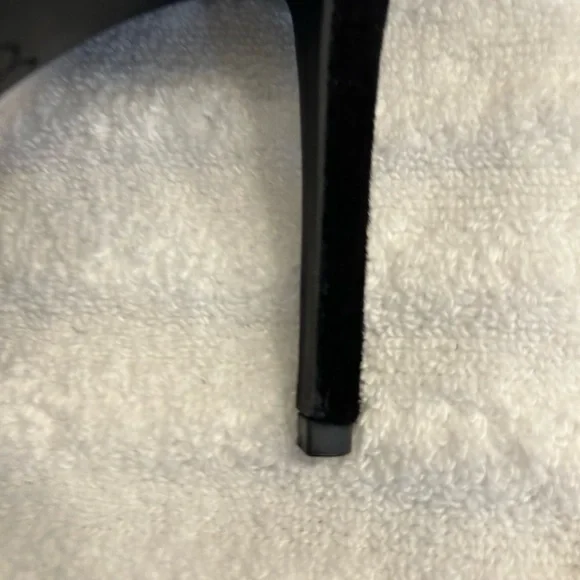 Jessica Simpson velvet like black heels embellished with silver flower details. - Picture 7 of 8